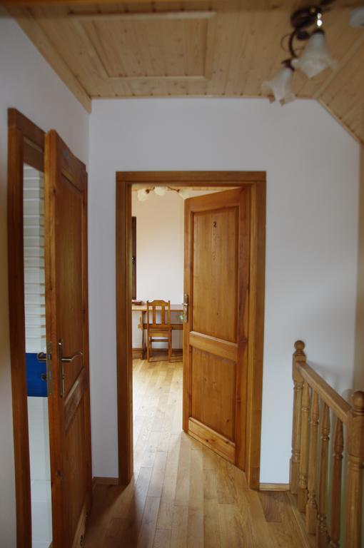 Magiczne Bieszczady - Smerek 86 Hotel Cisna Exterior photo