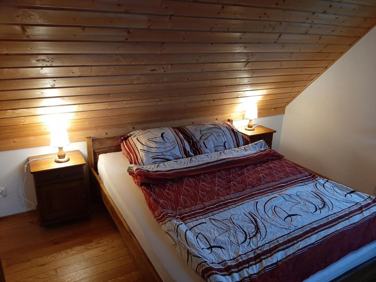 Magiczne Bieszczady - Smerek 86 Hotel Cisna Exterior photo